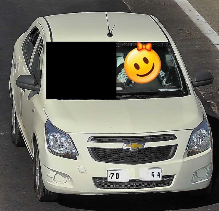 2014 Кобальт 1 позиция-молочный. Пробег190 000 км