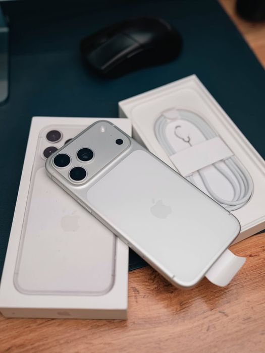 iPhone 17 Pro Max Silver 256gb Sim