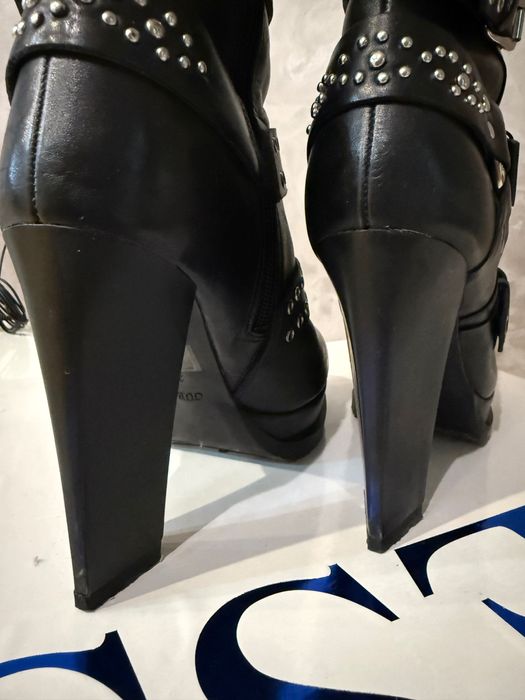 Дамски боти Guess