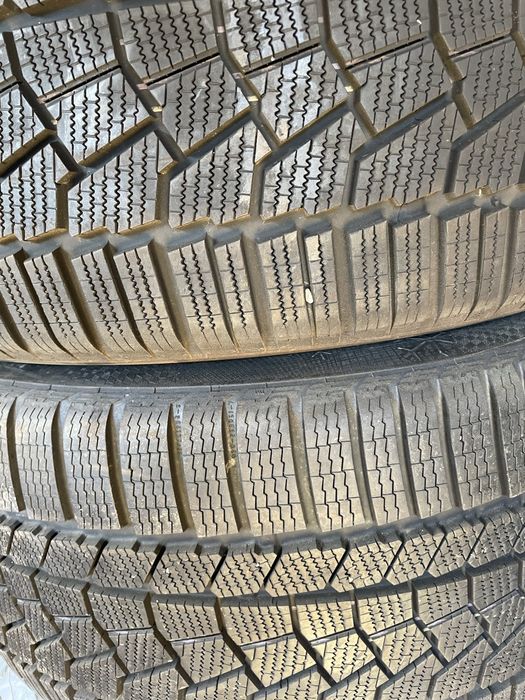 Cauciucuri de vanzare