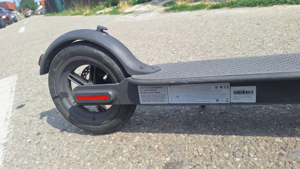 Trotineta Xiaomi Mi 365