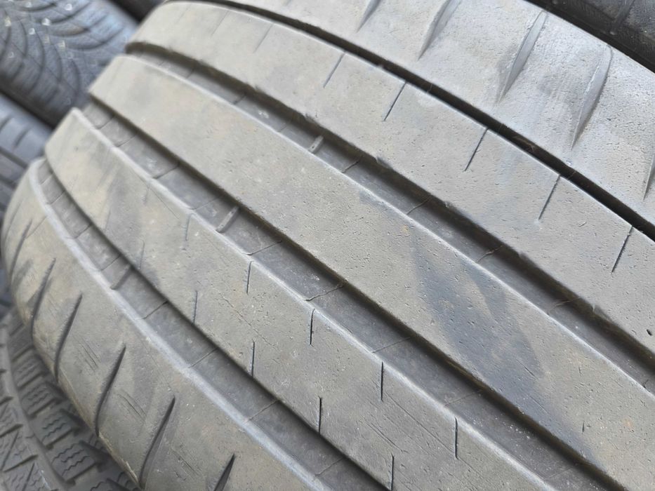 2бр Летни гуми 245 35 19 - Michelin