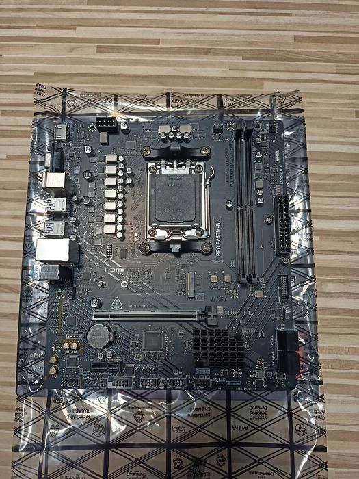 Placa de baza / MSI PRO B650M-B / Garantie Vexio