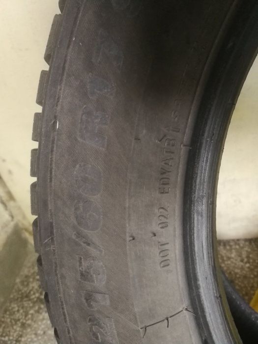 4 зимни гуми Kumho 215/60 R17 3121