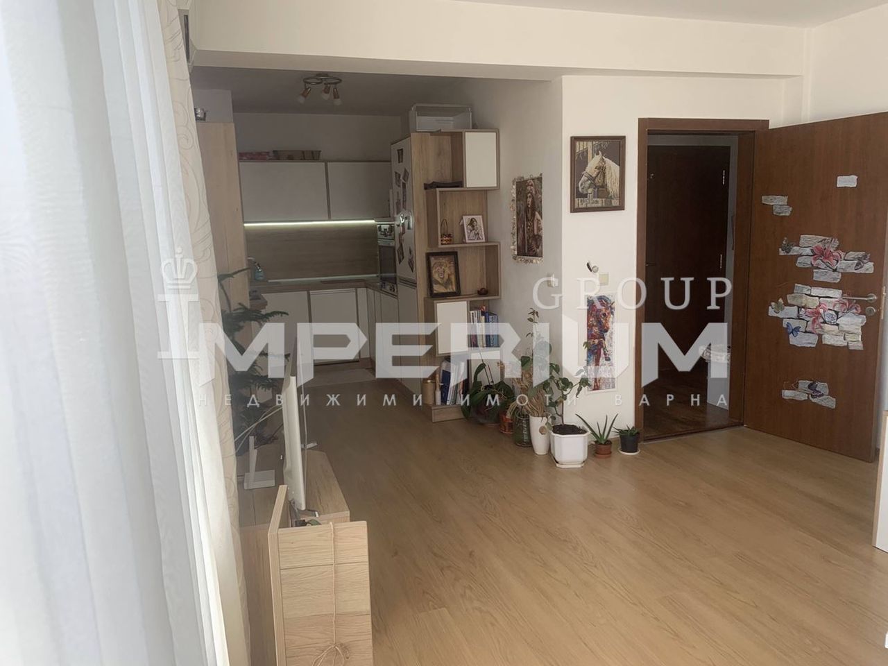 Дава се под наем Двустаен апартамент в Варна, Бриз - 65 кв.м за 408 € - Снимка #3