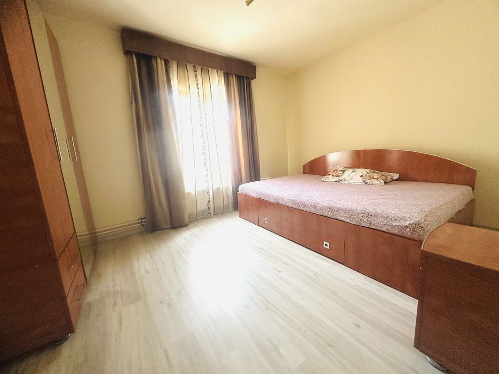 Casa de vanzare  - Disponibila imediat