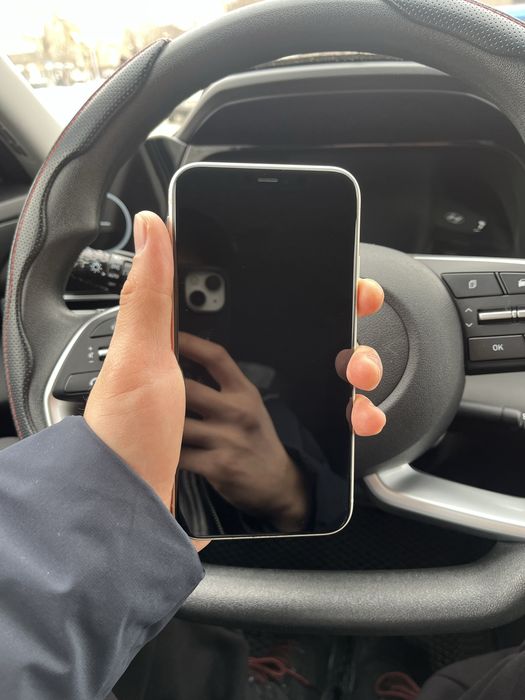 Продам Айфон 11. Iphone 11