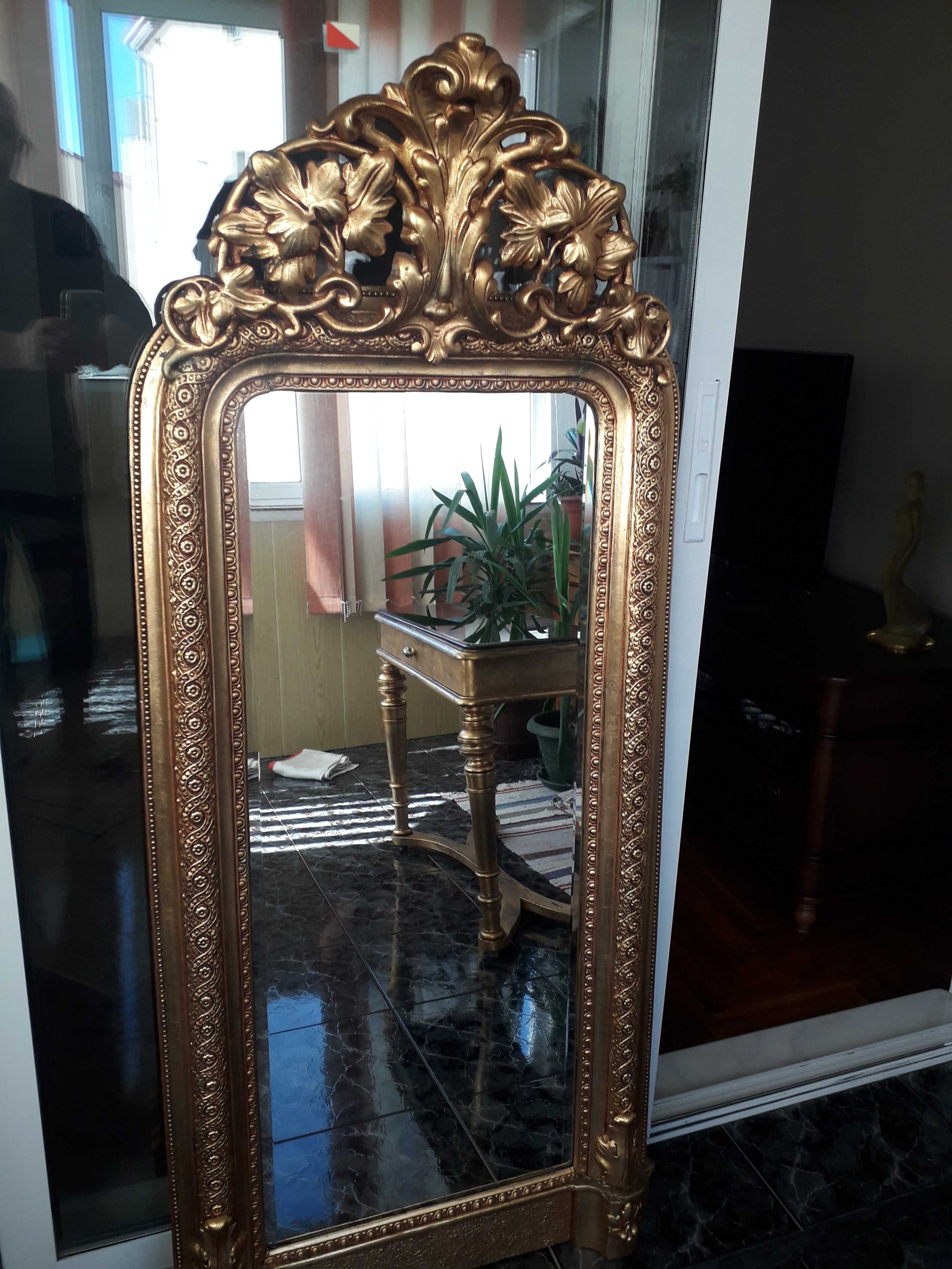 oglinda cristal cu consola veche
