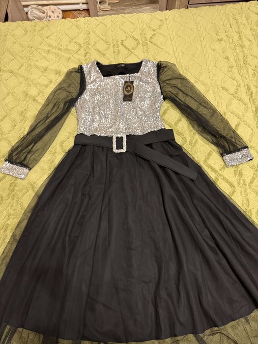 Женские платья новые