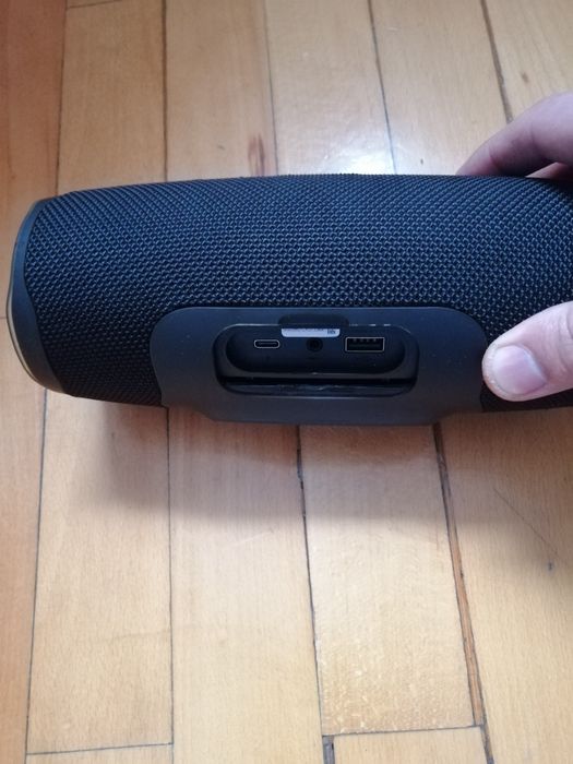 Boxă jbl originala