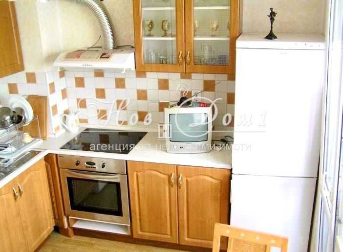 Дава се под наем Четиристаен апартамент в Варна, Левски - 83 кв.м за 155400 € - Снимка #3