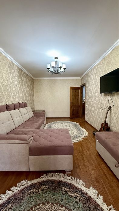 Продаю свою 4-комнатную квартиру