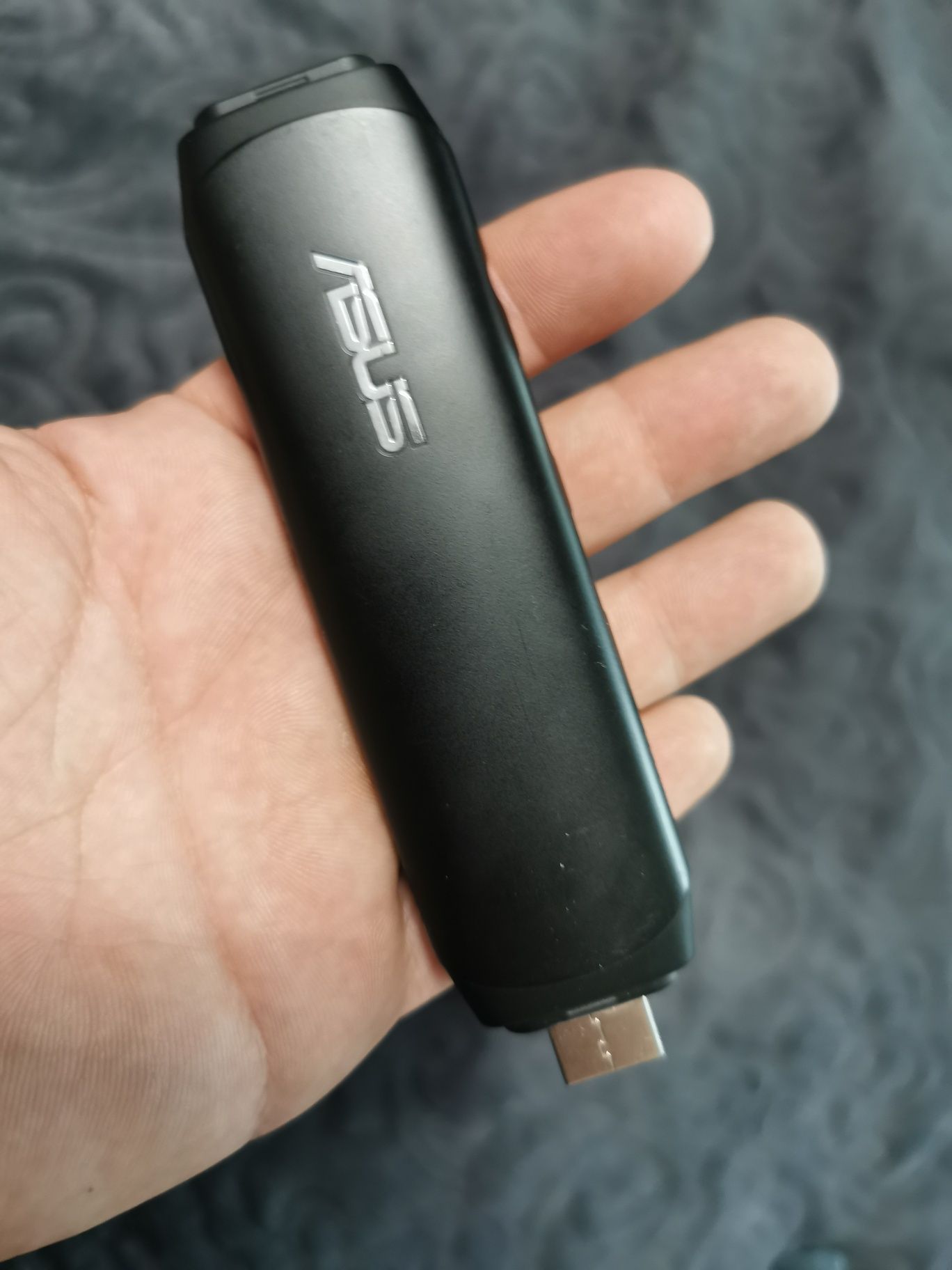 Mini PC Asus Vivostick TS10