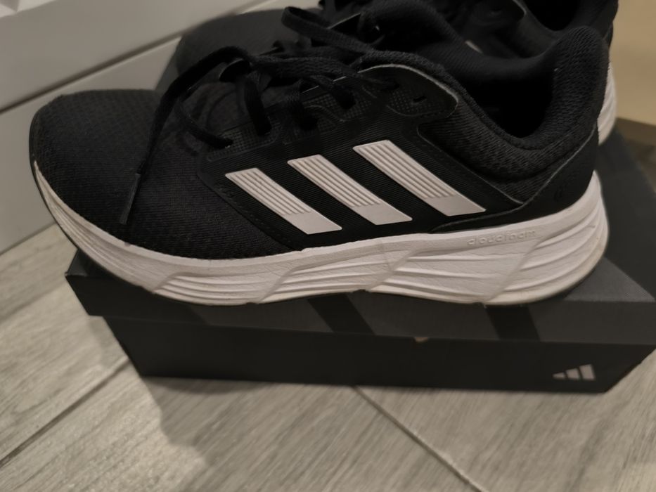 Кроссовки оригинал Адидас