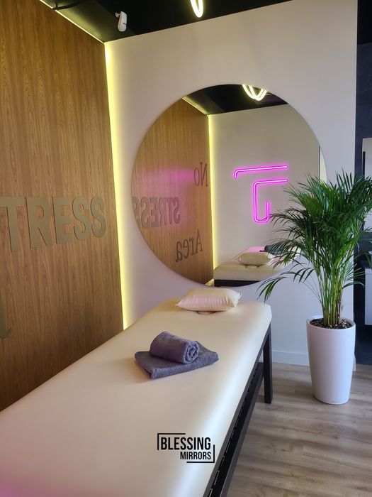 Зеркало дляванной Led Лед Ойна с
подогревом.p