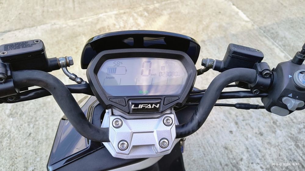 Vând scuter electric LIFAN E3