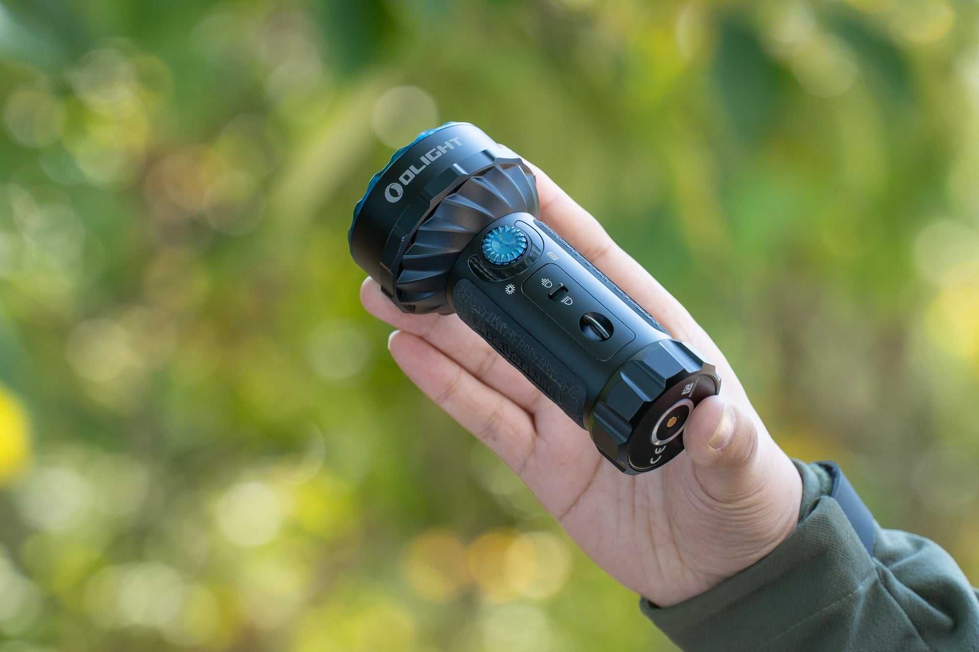Lanterna Olight Marauder Mini 7000 lumeni max, noua, sigilata