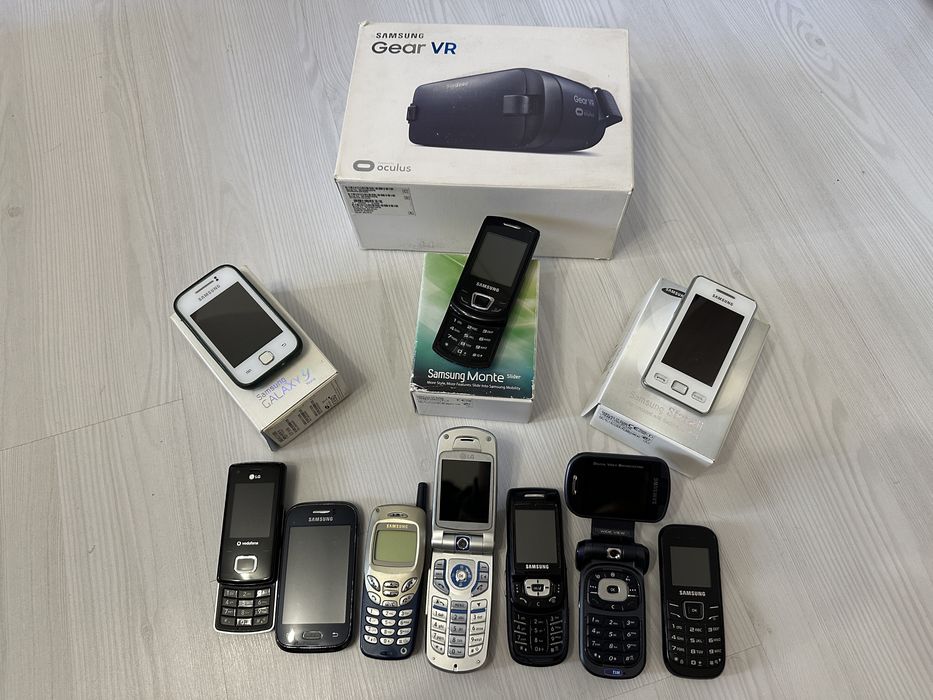 De Colecție (Nokia, Sony Ericsson , Nec , LG , BlackBerry , Samsung)