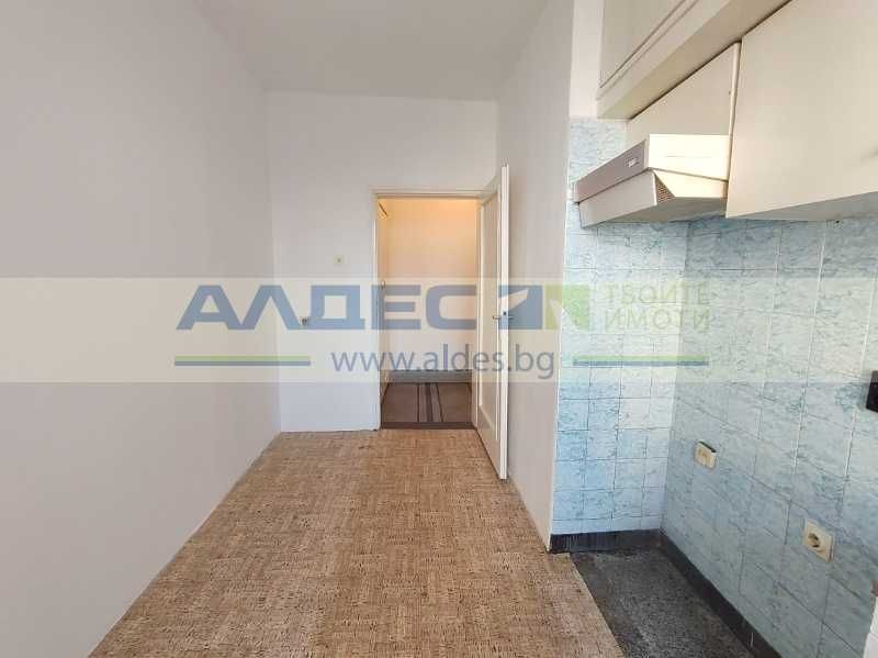 Продава се Двустаен апартамент в София, Банишора - 62 кв.м за 2807 €/кв.м - Снимка #7