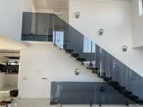 Balustrazi interior/exterior din sticla securizata