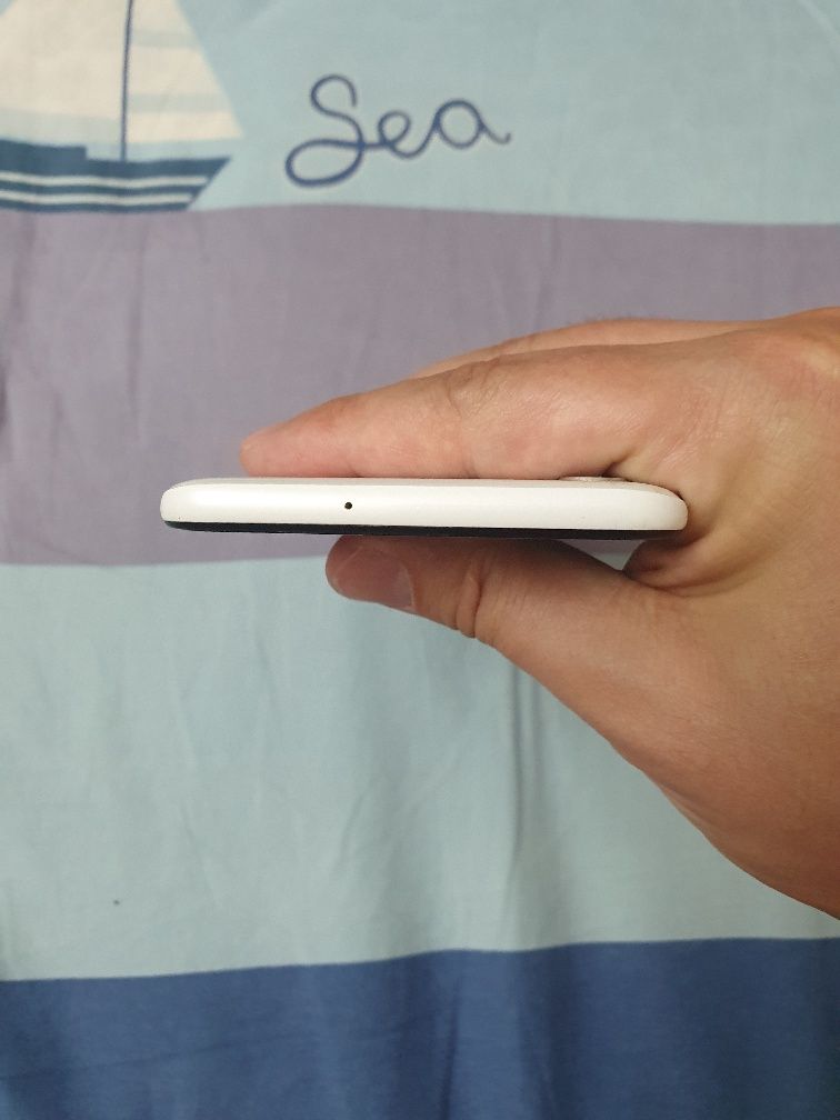 Srochna Sotiladi Samsung Galaxy A30s 3/32Gb sastayaniya yaxshi Zor
