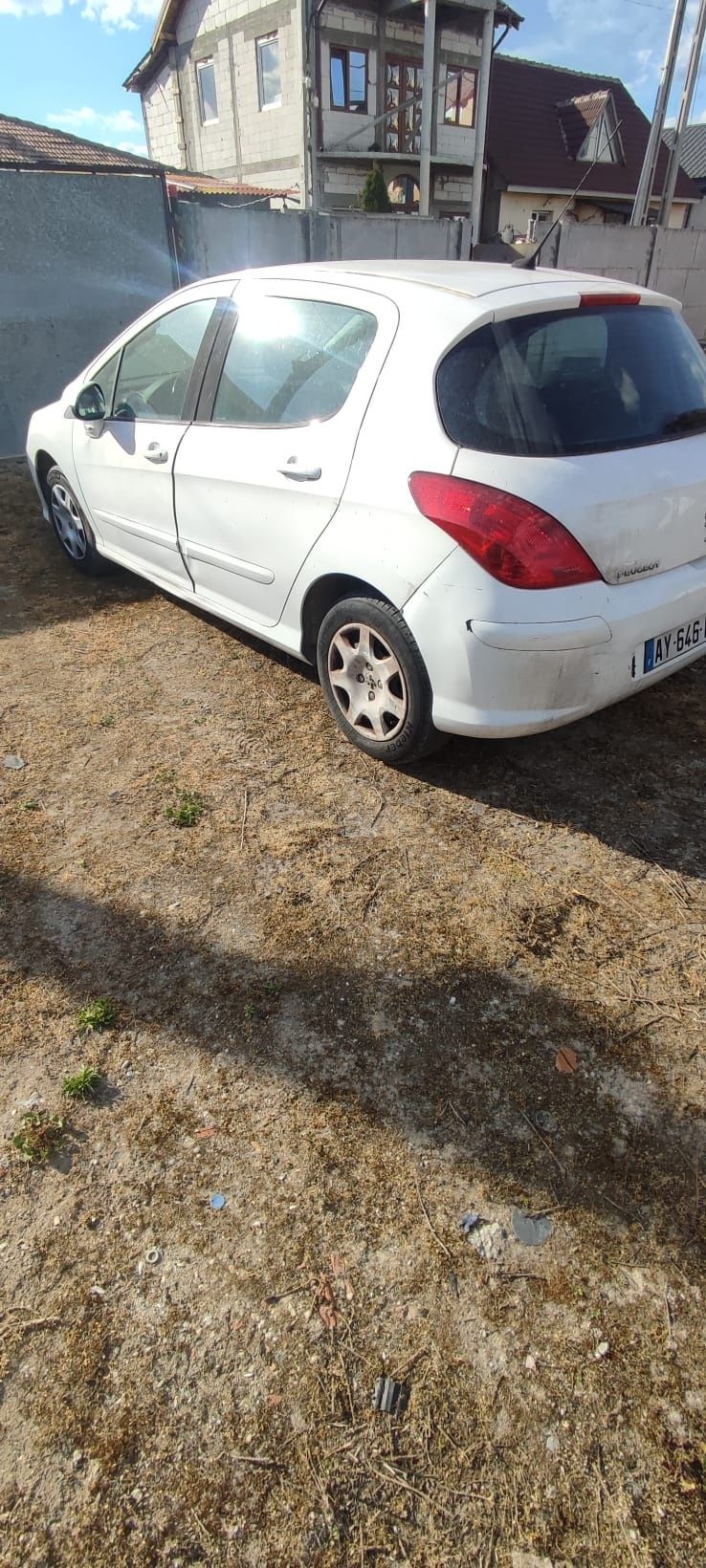 Dezmembrez Peugeot 308 1.6HDI