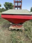 Distribuitor Ingraseminte kuhn 1200
