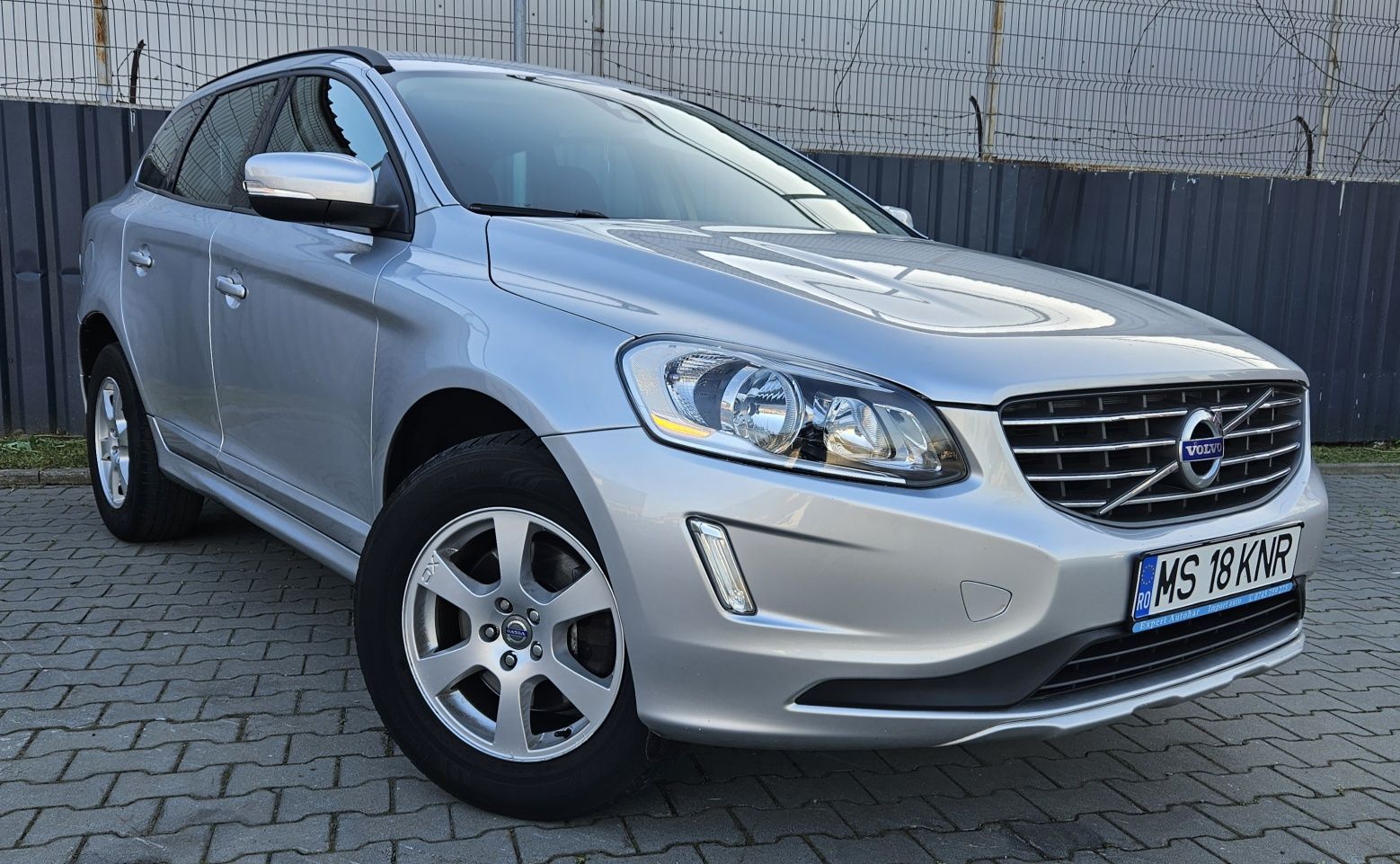 VOLVO XC60 / 2014 facelift / 2.0 diesel / 5 cilindri / EURO 5