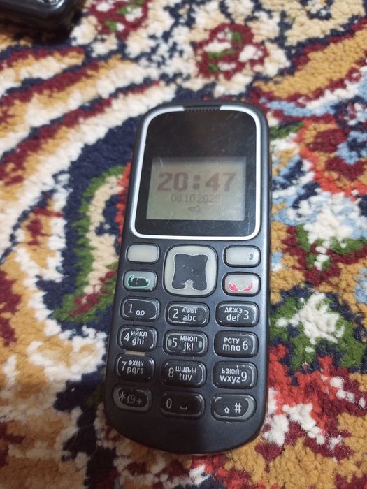 Telefon Nokia 1280