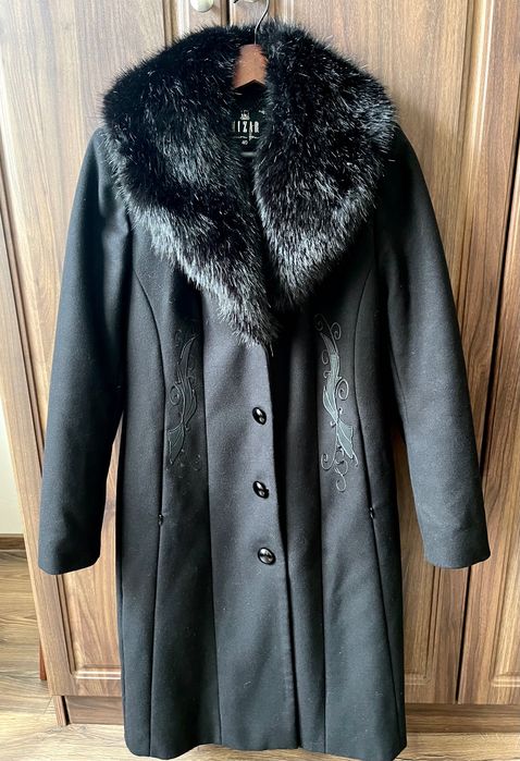 Nou! Superb Palton stofa cu guler de blana iarna