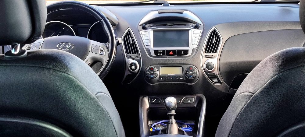 Hyundai IX35  1.6 benzină  manuala