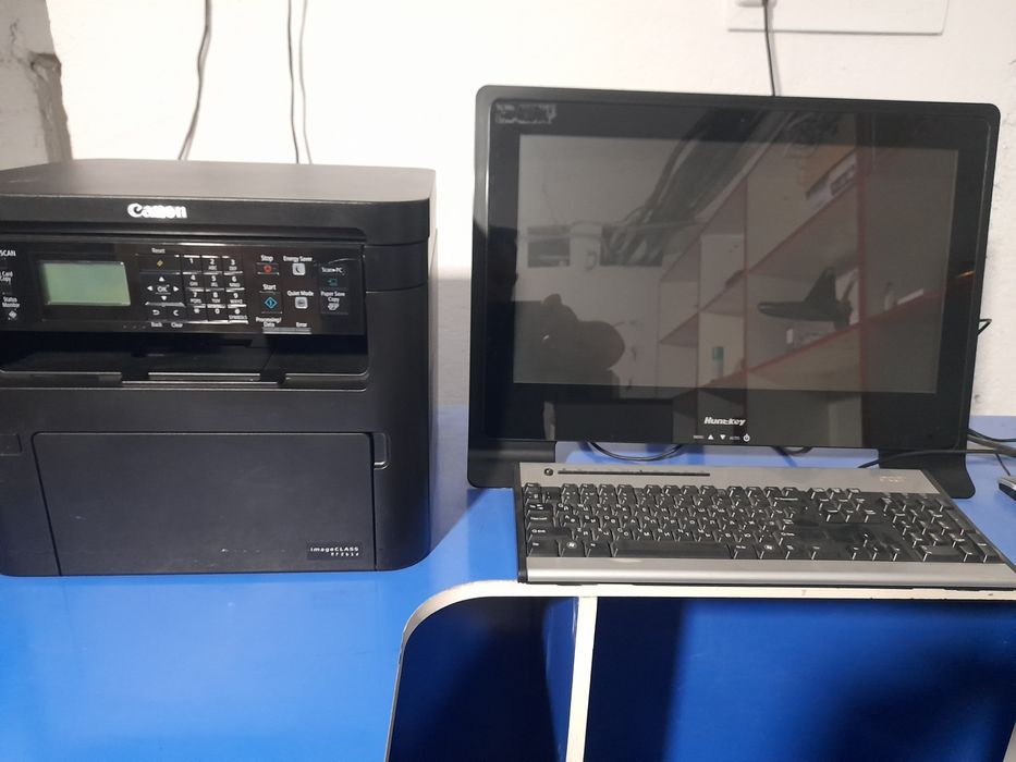 Срочно продам комплект компьютер принтер