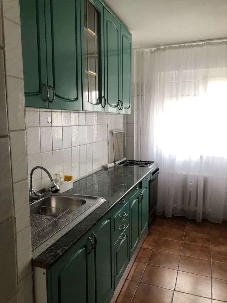 Proprietar inchiriez apartament 2 camere zona Rond Baba Novac