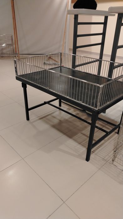 Стол для выкладки товара