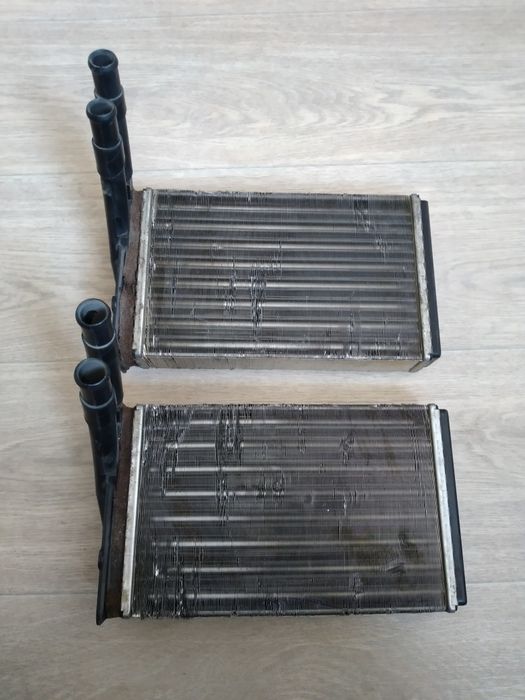 Продаются новые радиаторы отопления, автомобильные, 4 шт.