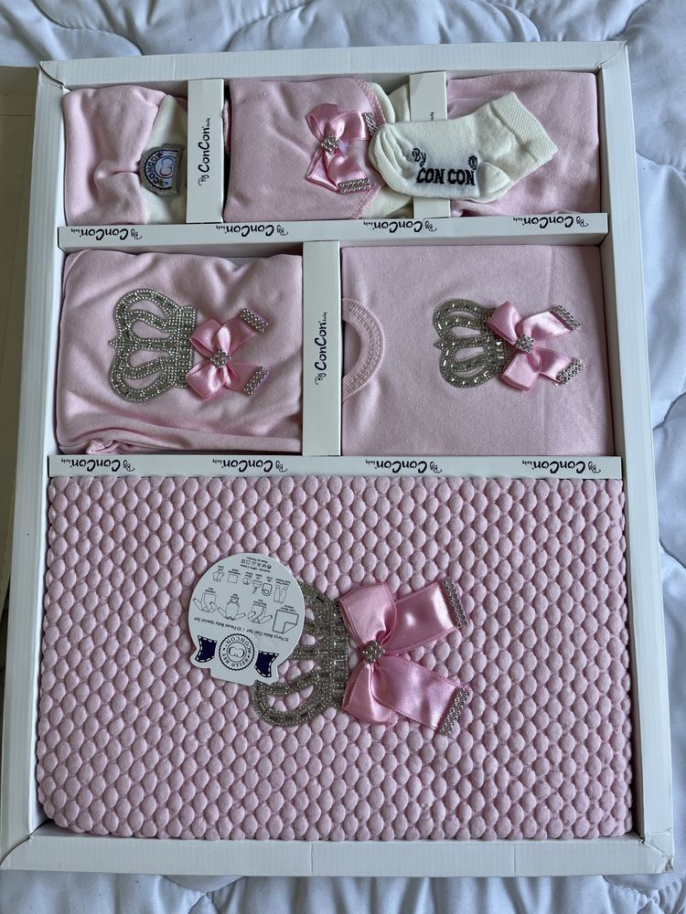 Set premium complet pentru nou-născuti "By ConCon Baby"