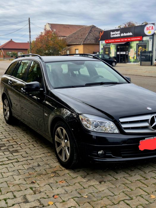 Mercedes C-Class BlueEFFICIENCY 2.2 Diesel – 2011 – înmatriculat RO