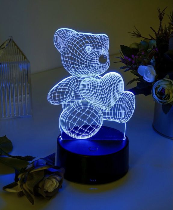 Lampă 3D în formă de ursuleț