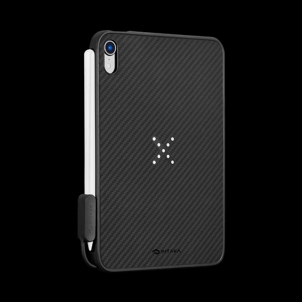 Кейсове и аксесоари на Pitaka за iPhone / Samsung от карбон