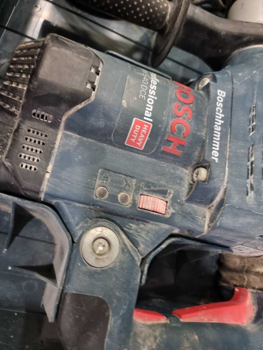 Перфоратор Bosch Professional GBH 5-40 DCE