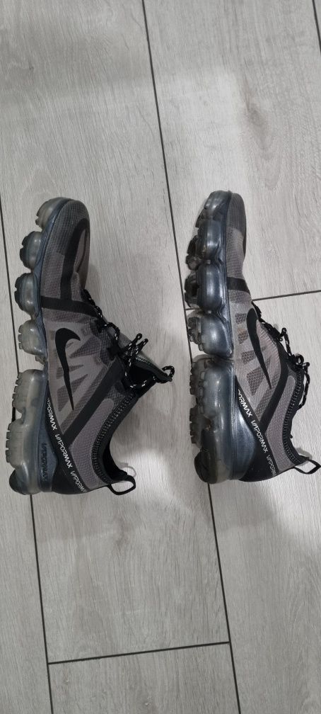 Adidasi Nike Vapormax, marime 44.5, originali