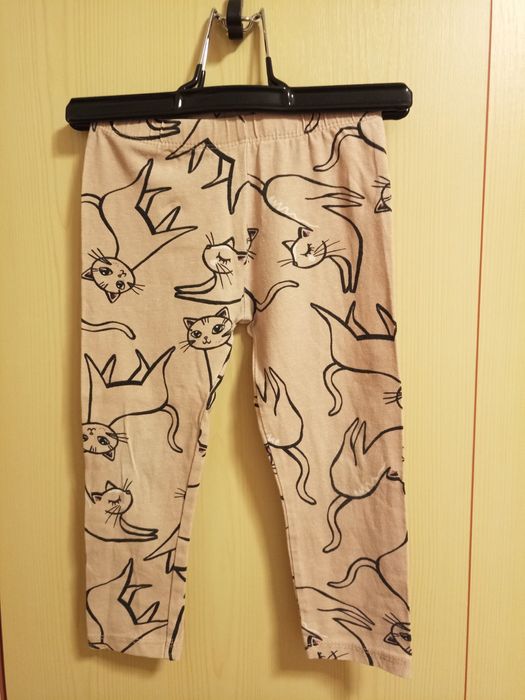 3 pantalonași pt.fete(18-24 luni-92 cm)-2- Socute și 1-Zara(