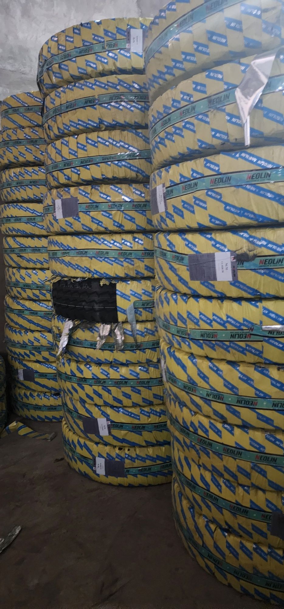 Автошина 12.00R20 PR22 NEOLIN ( китай)-ЗМЕЙКА..