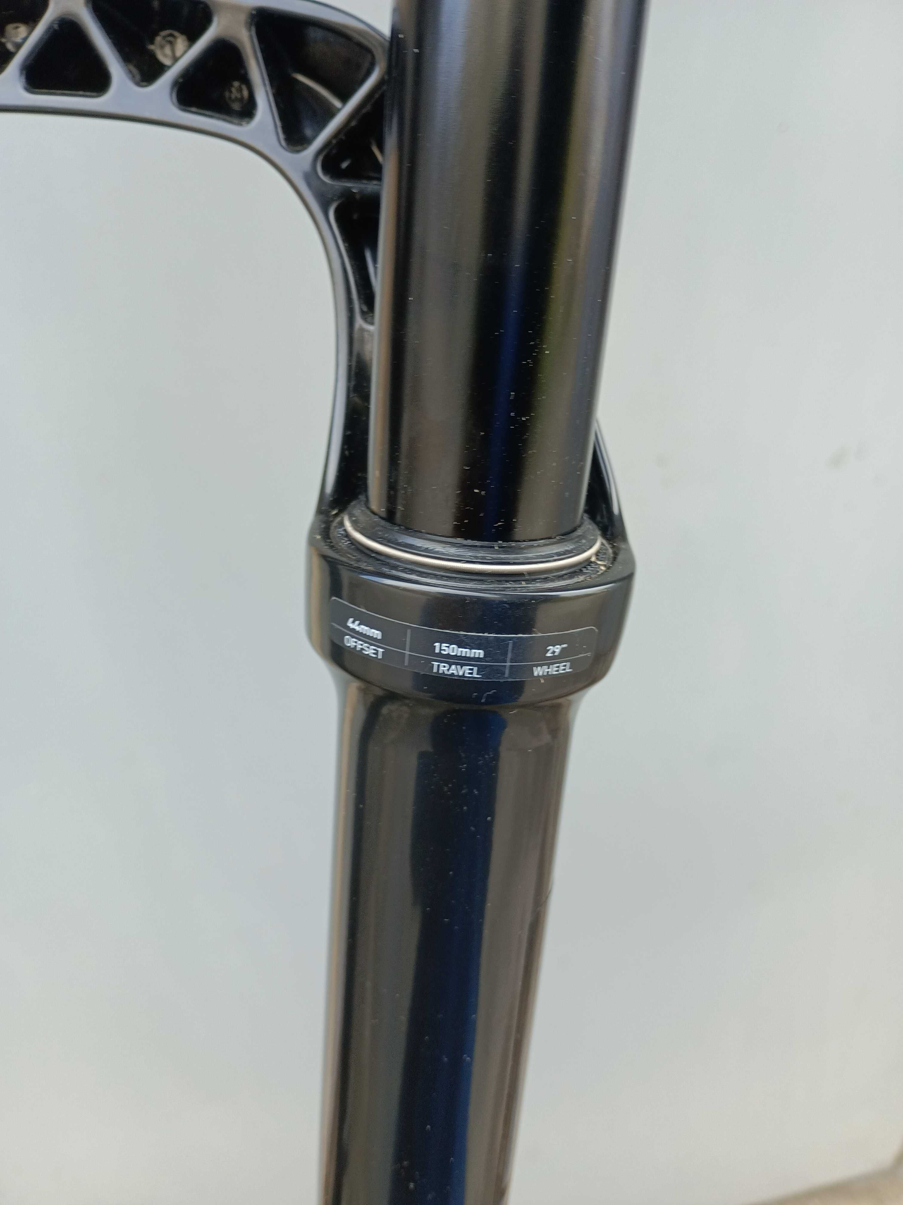 Вилка RockShox 35 Gold RL 29" DebonAir 150mm Boost 15X110mm