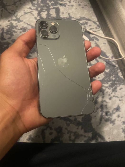 Iphone 12 pro maks