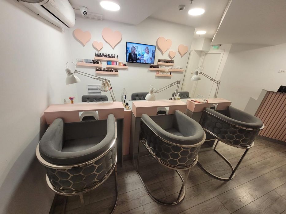 Vand mobilier nail bar receptie