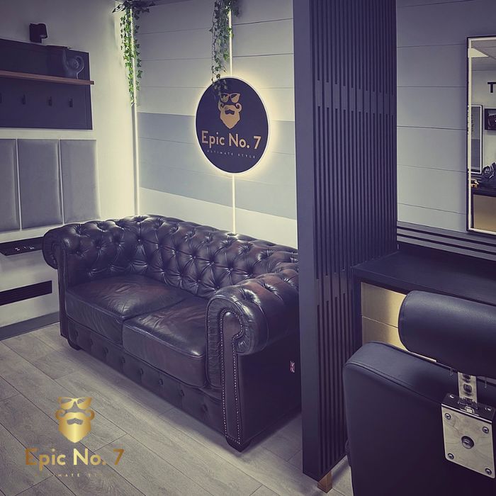 Închiriez scaun/post de frizer la Epic No.7