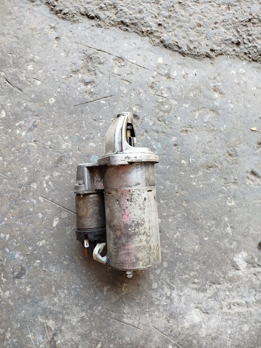 Стартер от м-412 . АЗЛК 2140 АЗЛК 2141.