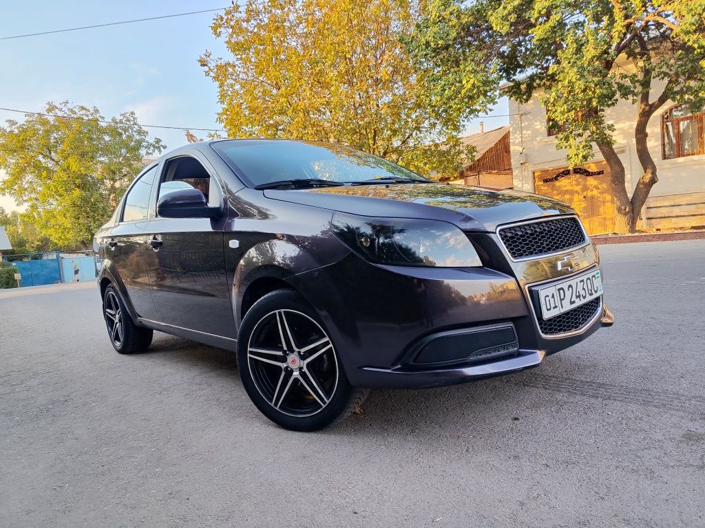 Продается нексия 3 автомат