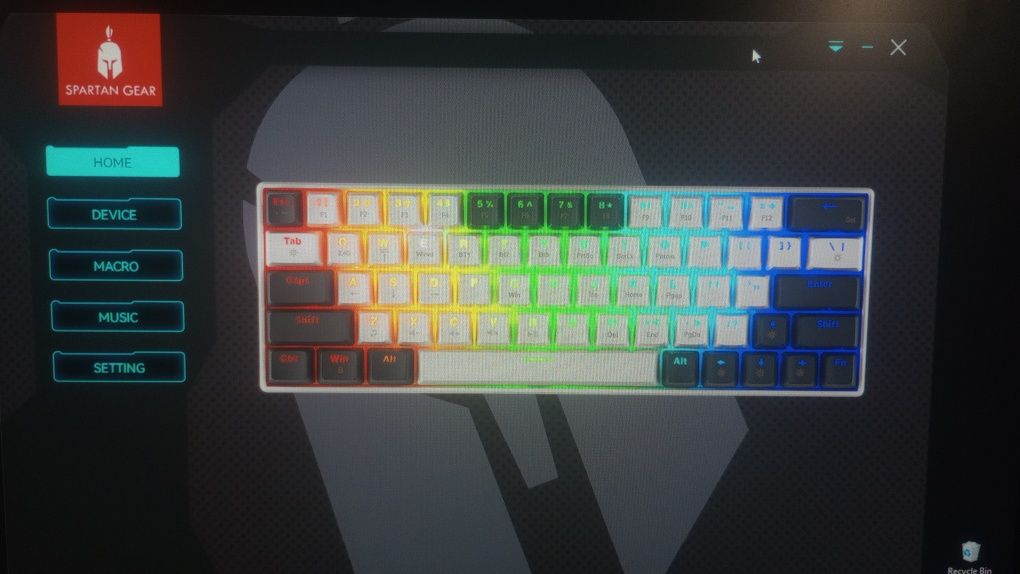 Продавам гейминг клавиатура Spartan Gear Pegasus 2